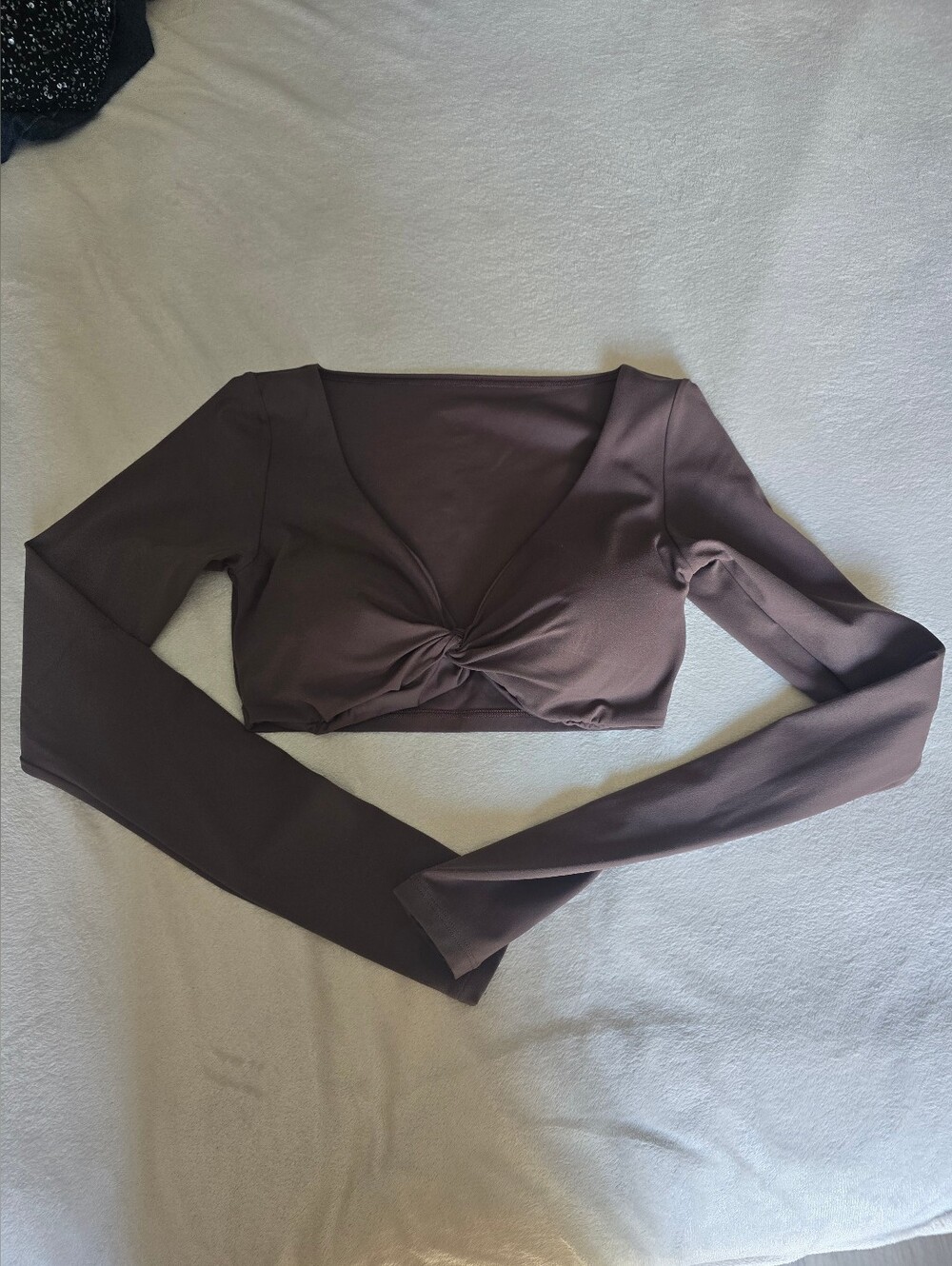 Bundle Gymshark Jacket, Top, And Long Sleeve Top - Picture 2 of 11